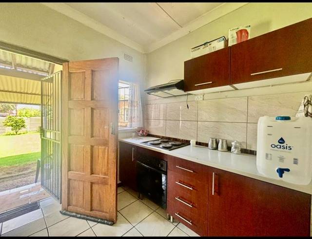 4 BEDROOM HOUSE FOR SALE IN VANDERBIJLPARK CW 6